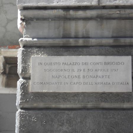 Hotel Palazzo Brigido Triest Zewnętrze zdjęcie